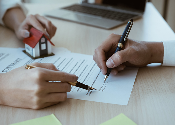 Avocat immobilier Orange, logement insalubre Valréas, Avocat insalubrité Bollène
